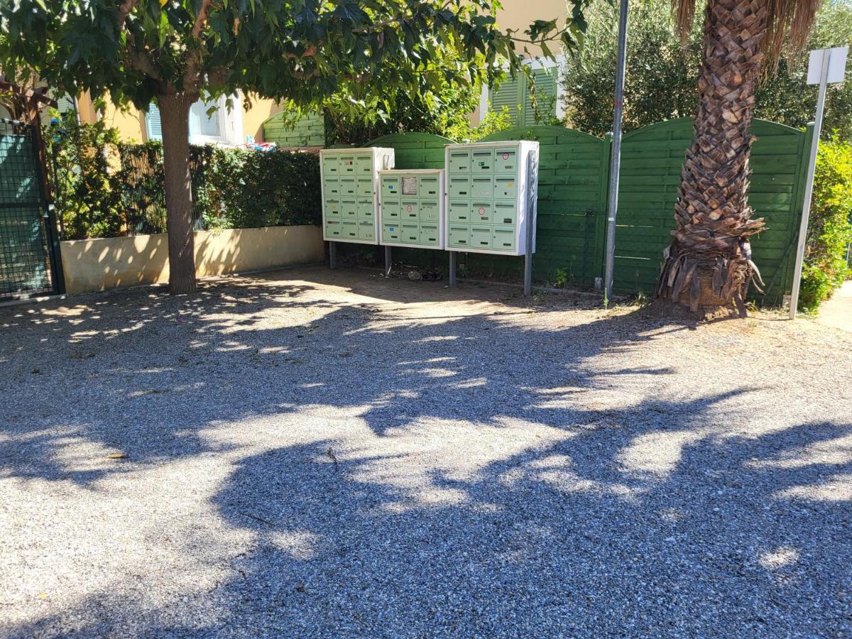 Mazet Climatise Rdj Plages Parking Wifi Gratuit La Londe-les-Maures Εξωτερικό φωτογραφία
